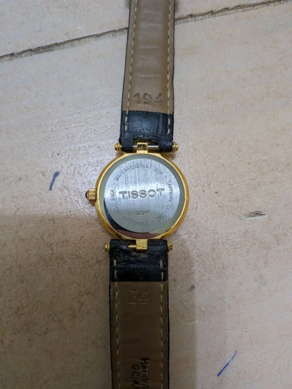 Tissot Ladies Swiss Quartz Gold Tone Dress Watch w/Original Box
